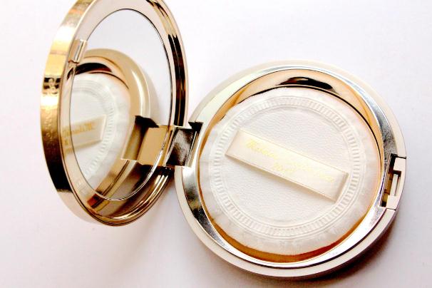 粉餅怎么用才能不卡粉 粉餅怎么選擇色號(hào) 粉餅怎么用才能不卡粉 粉餅怎么選擇色號(hào)