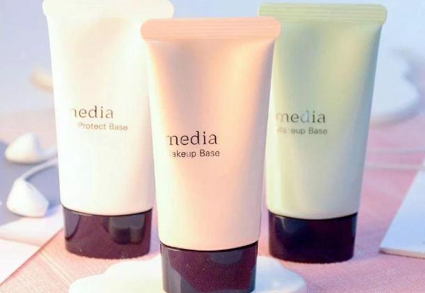 妝前乳會(huì)卡粉嗎 妝前乳卡粉怎么辦 妝前乳會(huì)卡粉嗎 妝前乳卡粉怎么辦