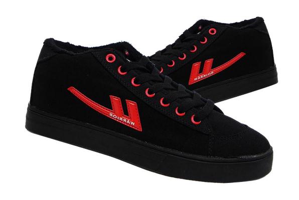 回力要墊鞋墊嗎 回力要買大一號的嗎 回力要墊鞋墊嗎 回力要買大一號的嗎