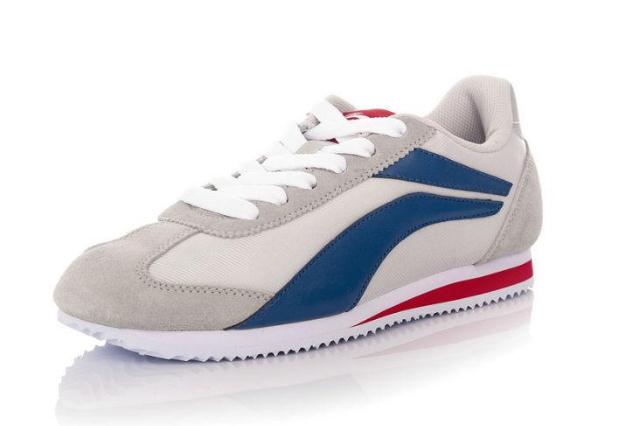 李寧運動鞋怎么分真假 李寧運動鞋怎么查防偽 李寧運動鞋怎么分真假 李寧運動鞋怎么查防偽