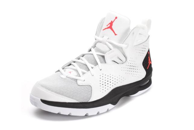 喬丹運(yùn)動(dòng)鞋質(zhì)量怎么樣 喬丹籃球鞋推薦 喬丹運(yùn)動(dòng)鞋質(zhì)量怎么樣 喬丹籃球鞋推薦