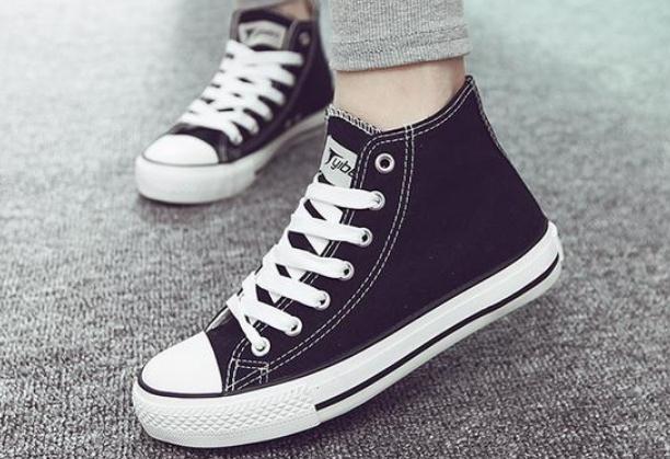 帆布鞋怎么穿搭 帆布鞋怎么配褲子 帆布鞋怎么穿搭 帆布鞋怎么配褲子