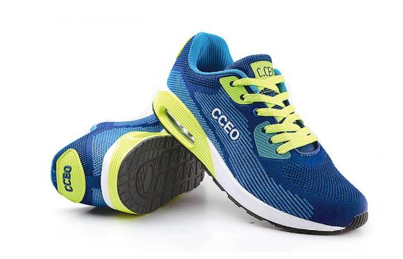 跑步鞋可以日常穿嗎 跑步鞋可以用來(lái)登山嗎 跑步鞋可以日常穿嗎 跑步鞋可以用來(lái)登山嗎