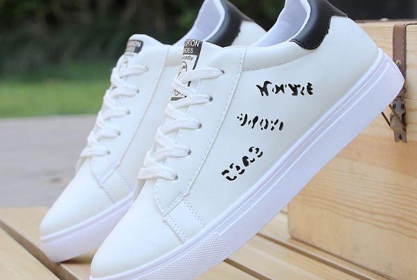 小白鞋哪個(gè)品牌比較好 性價(jià)比高的小白鞋品牌都有哪些 小白鞋哪個(gè)品牌比較好 性價(jià)比高的小白鞋品牌都有哪些