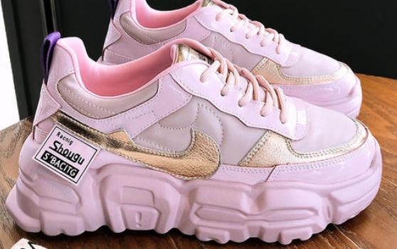 老爹鞋可以搭配裙子嗎 老爹鞋可以搭配闊腿褲嗎 老爹鞋可以搭配裙子嗎 老爹鞋可以搭配闊腿褲嗎