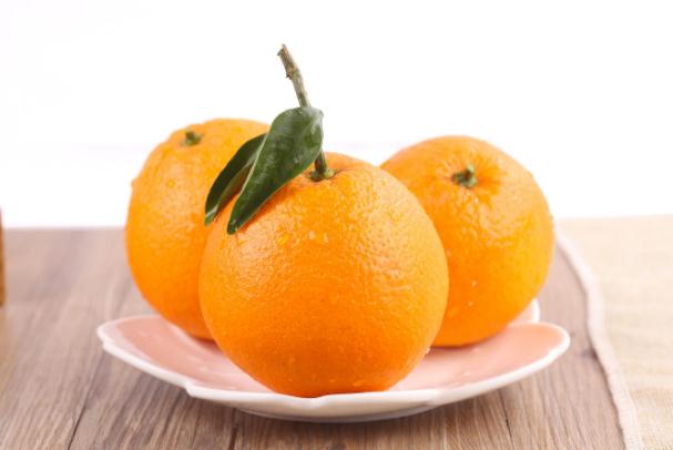 橙子蒸蒸治咳嗽的做法 橙子加鹽蒸可以治咳嗽嗎 橙子蒸蒸治咳嗽的做法 橙子加鹽蒸可以治咳嗽嗎