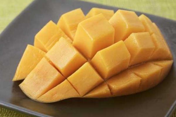 芒果可以和小龍蝦一起吃嗎 芒果不可以和什么東西一起吃 芒果可以和小龍蝦一起吃嗎 芒果不可以和什么東西一起吃