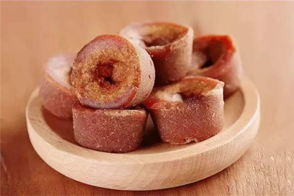 紅糖和白糖的區(qū)別 紅糖糖尿病人可以吃嗎 紅糖和白糖的區(qū)別 紅糖糖尿病人可以吃嗎