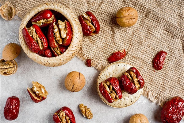 紅棗孕婦可以吃嗎 紅棗孕婦一天吃幾個 紅棗孕婦可以吃嗎 紅棗孕婦一天吃幾個