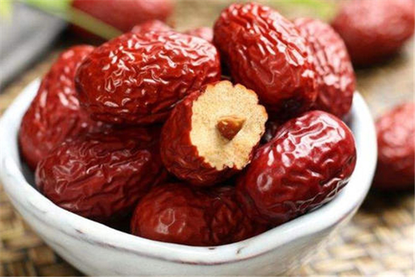 紅棗孕婦可以吃嗎 紅棗孕婦一天吃幾個 紅棗孕婦可以吃嗎 紅棗孕婦一天吃幾個