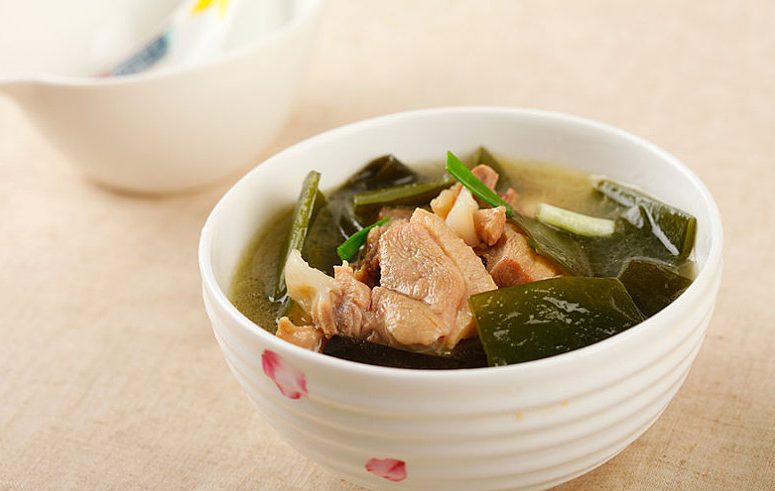 海芽菜和海帶的區(qū)別 海芽菜什么人不能吃 海芽菜和海帶的區(qū)別 海芽菜什么人不能吃