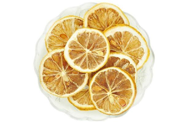 檸檬干的做法 檸檬干的作用與功效 檸檬干的做法 檸檬干的作用與功效