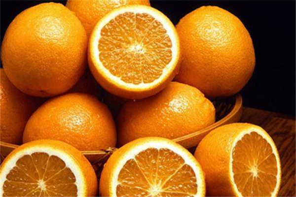 橙子和橘子的區(qū)別 橙子和橘子哪個容易上火 橙子和橘子的區(qū)別 橙子和橘子哪個容易上火