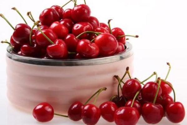 櫻桃要洗嗎 櫻桃需要用鹽水洗嗎 櫻桃要洗嗎 櫻桃需要用鹽水洗嗎