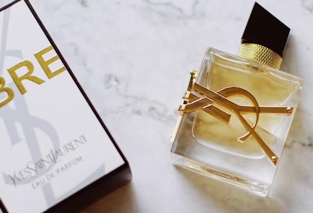 圣羅蘭香水哪款好聞 圣羅蘭香水反轉(zhuǎn)巴黎好聞嗎 圣羅蘭香水哪款好聞 圣羅蘭香水反轉(zhuǎn)巴黎好聞嗎