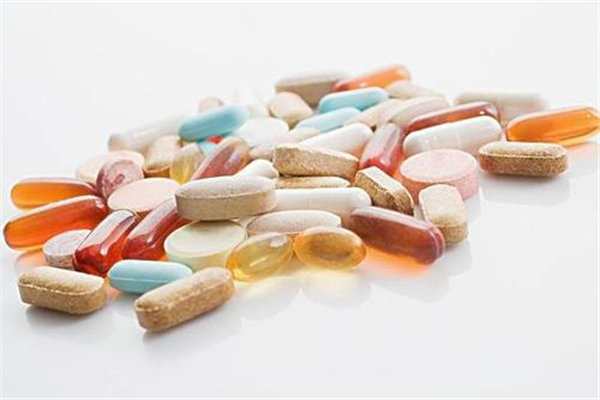 避孕藥對(duì)女性傷害有多大 避孕藥一年能吃幾次 避孕藥對(duì)女性傷害有多大 避孕藥一年能吃幾次