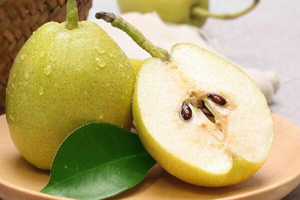梨子有點爛了可以吃嗎 吃了爛梨子會怎樣 梨子有點爛了可以吃嗎 吃了爛梨子會怎樣