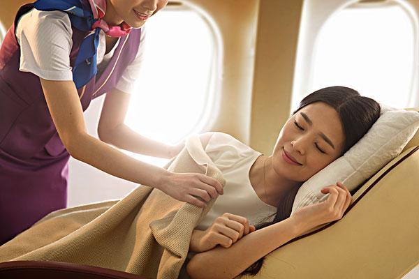 懷孕可以坐飛機嗎 懷孕坐飛機有影響嗎 懷孕可以坐飛機嗎 懷孕坐飛機有影響嗎