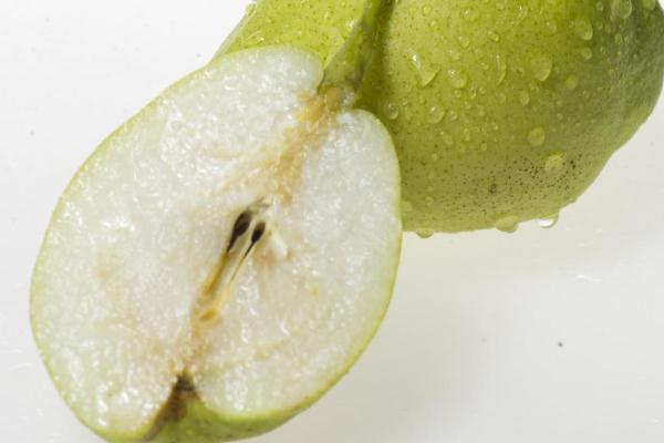 梨子怎么存放時(shí)間長(zhǎng) 梨子可以放冰箱里面保存嗎 梨子怎么存放時(shí)間長(zhǎng) 梨子可以放冰箱里面保存嗎