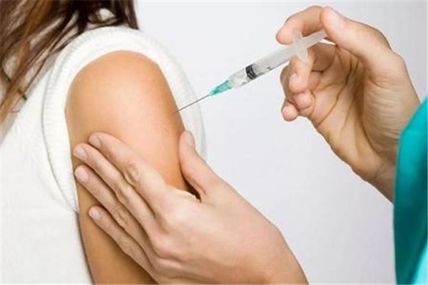 打新冠疫苗臉腫了怎么辦 打新冠疫苗后常見的不良反應(yīng) 打新冠疫苗臉腫了怎么辦 打新冠疫苗后常見的不良反應(yīng)