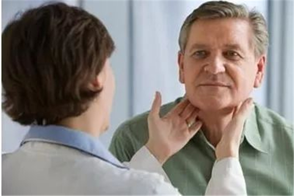 食道癌是咽炎嗎 食道癌與咽炎的區(qū)別是什么 食道癌是咽炎嗎 食道癌與咽炎的區(qū)別是什么