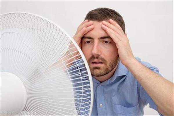 多喝水會(huì)不會(huì)對(duì)腎不好 怎么合理養(yǎng)腎 多喝水會(huì)不會(huì)對(duì)腎不好 怎么合理養(yǎng)腎