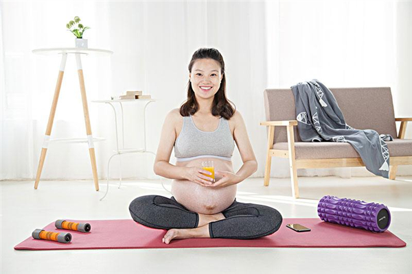 孕婦怕熱是怎么回事 孕婦怕熱正常嗎 孕婦怕熱是怎么回事 孕婦怕熱正常嗎