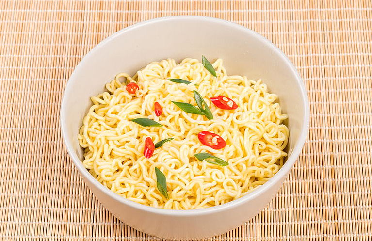 吃方便面對(duì)身體有害嗎 方便面、掛面、手搟面哪個(gè)更有營(yíng)養(yǎng)