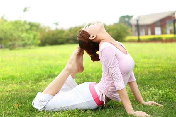 瑜伽適合天天練嗎 瑜伽適合什么時候練 瑜伽適合天天練嗎 瑜伽適合什么時候練