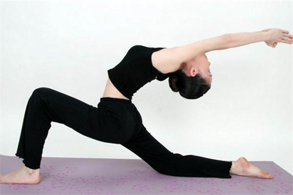 瑜伽能減肥嗎 瑜伽減肥需要多久才有效果 瑜伽能減肥嗎 瑜伽減肥需要多久才有效果