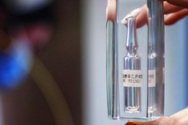 乙肝疫苗的不良反應(yīng) 乙肝疫苗的副作用有哪些 乙肝疫苗的不良反應(yīng) 乙肝疫苗的副作用有哪些