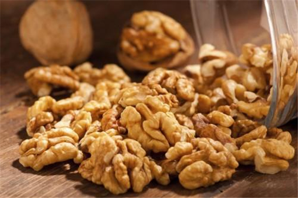 核桃脂肪含量高嗎 核桃減肥期間可以吃嗎 核桃脂肪含量高嗎 核桃減肥期間可以吃嗎