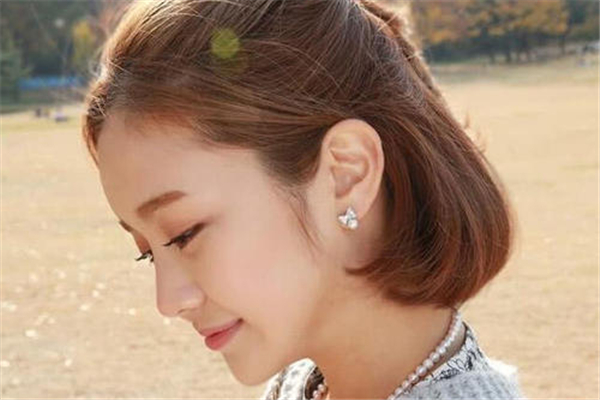 打耳洞后多久可以換耳釘 打耳洞后多久才能完全痊愈 打耳洞后多久可以換耳釘 打耳洞后多久才能完全痊愈