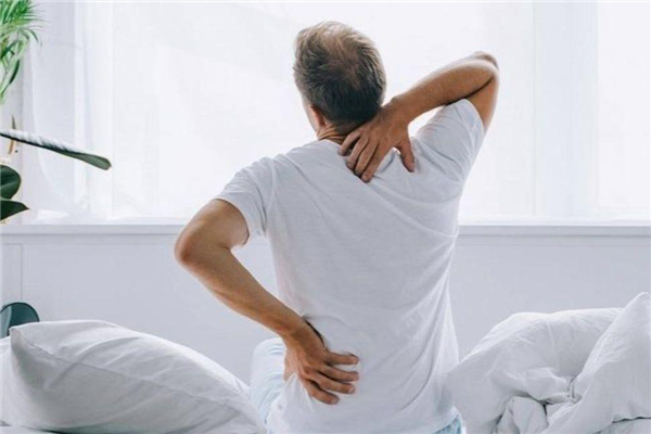 尿酸高的危害 飲食可以降尿酸嗎 尿酸高的危害 飲食可以降尿酸嗎