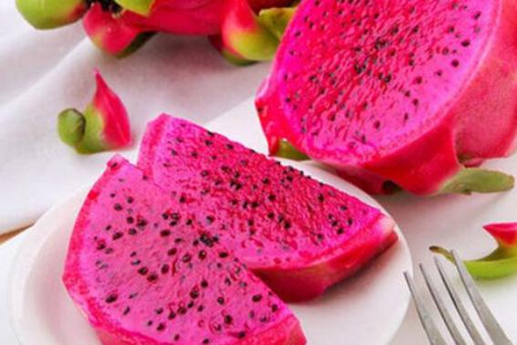 吃火龍果尿會變紅色嗎 吃火龍果大便是紅色的正常嗎 吃火龍果尿會變紅色嗎 吃火龍果大便是紅色的正常嗎