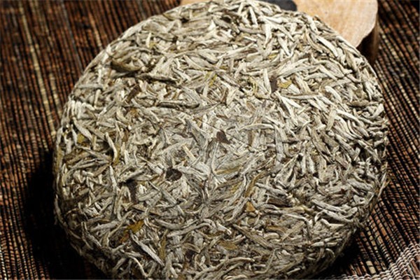 茶餅是生普還是熟普 茶餅生普和熟普的區(qū)別 茶餅是生普還是熟普 茶餅生普和熟普的區(qū)別