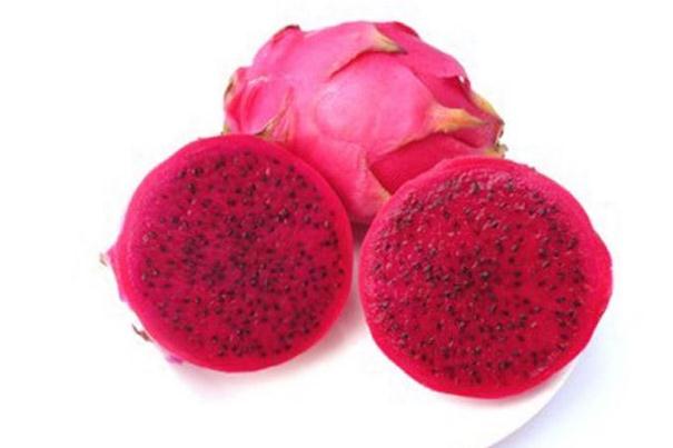 紅心火龍果有什么營養(yǎng)價值 吃紅心火龍果的好處 紅心火龍果有什么營養(yǎng)價值 吃紅心火龍果的好處