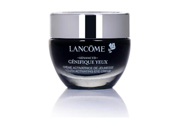 眼霜哪個牌子的效果好 眼霜的正確涂抹方法 眼霜哪個牌子的效果好 眼霜的正確涂抹方法