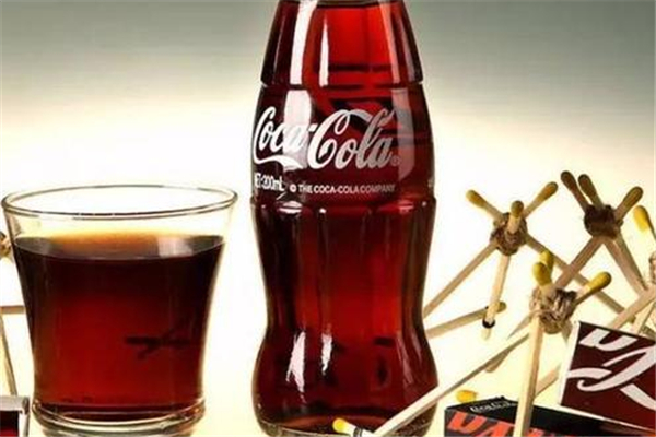 可樂可以和什么一起做菜 可樂做菜有害嗎 可樂可以和什么一起做菜 可樂做菜有害嗎