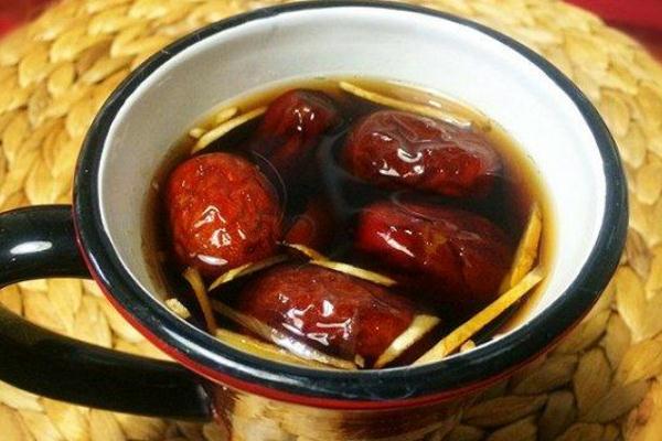 姜絲可樂的功效和作用 姜絲可樂怎么做 姜絲可樂的功效和作用 姜絲可樂怎么做