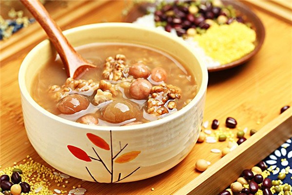 粥和米飯哪個(gè)容易胖 粥減肥可以吃嗎 粥和米飯哪個(gè)容易胖 粥減肥可以吃嗎