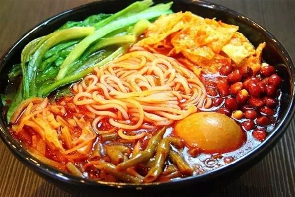 螺螄粉“爆紅”背后 螺螄粉哪個(gè)地方最正宗 螺螄粉“爆紅”背后 螺螄粉哪個(gè)地方最正宗