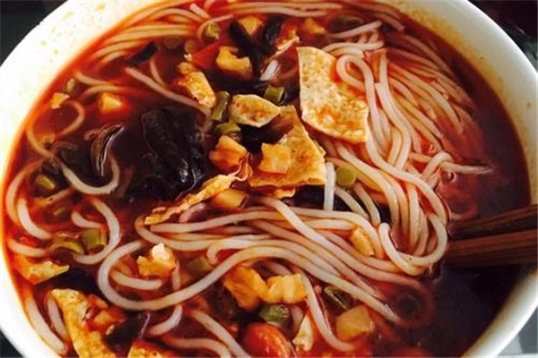 螺螄粉怎么煮才好吃 螺螄粉為什么要煮兩次 螺螄粉怎么煮才好吃 螺螄粉為什么要煮兩次