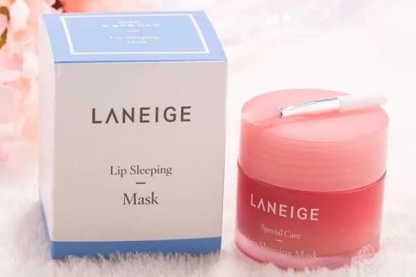 唇膜不洗可以嗎 唇膜不小心吃下去有關系嗎 唇膜不洗可以嗎 唇膜不小心吃下去有關系嗎