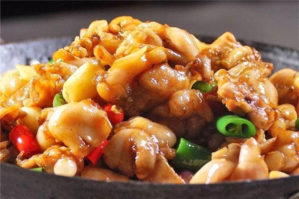 牛蛙與田雞的區(qū)別 牛蛙和田雞哪個貴 牛蛙與田雞的區(qū)別 牛蛙和田雞哪個貴