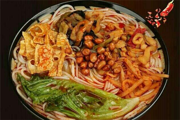 看挖掘機(jī)和螺螄粉的活力與韌性 螺螄粉的歷史文化 看挖掘機(jī)和螺螄粉的活力與韌性 螺螄粉的歷史文化