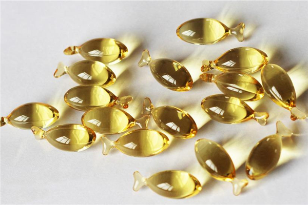 魚(yú)肝油對(duì)眼睛的功效 魚(yú)肝油對(duì)近視眼有幫助嗎 魚(yú)肝油對(duì)眼睛的功效 魚(yú)肝油對(duì)近視眼有幫助嗎