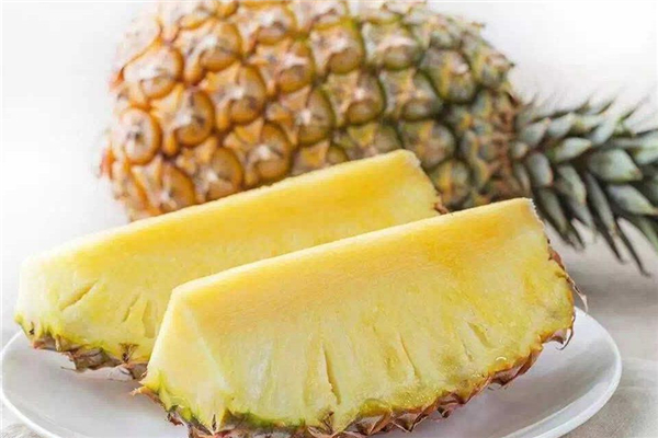 鳳梨含糖量高嗎 鳳梨血糖高的人能吃嗎 鳳梨含糖量高嗎 鳳梨血糖高的人能吃嗎