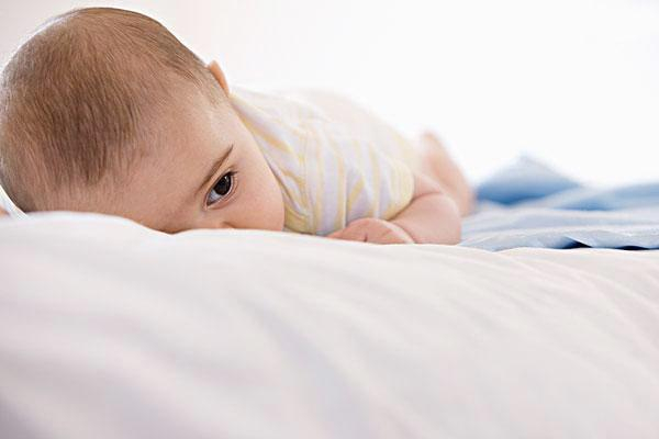 寶寶貧血的癥狀有哪些 寶寶貧血會有什么影響 寶寶貧血的癥狀有哪些 寶寶貧血會有什么影響