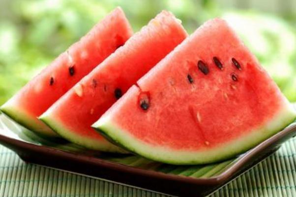 西瓜是水果還是蔬菜 為什么說(shuō)西瓜是蔬菜 西瓜是水果還是蔬菜 為什么說(shuō)西瓜是蔬菜